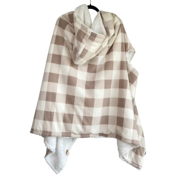 Soft Surroundings Wearable Throw Sherpa Poncho Cape Beige Plaid One Size NWT - Picture 4 of 9